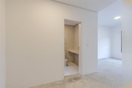 Casa à venda com 4 quartos, 412m² em Jardim Prudência, São Paulo