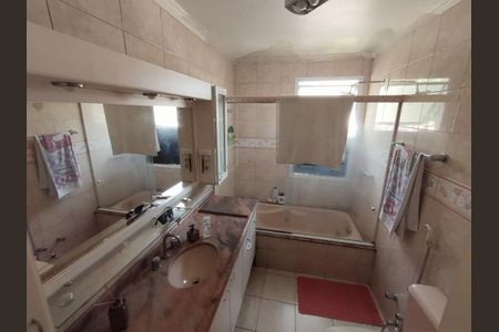 Casa à venda com 300m², 4 quartos e 5 vagas
