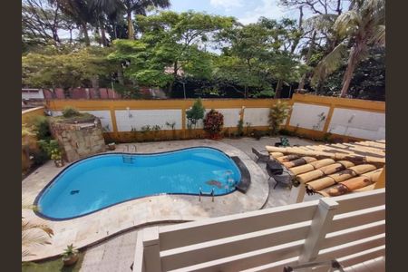 Casa à venda com 300m², 4 quartos e 5 vagas
