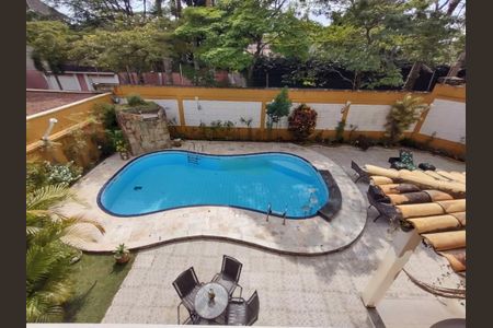 Casa à venda com 300m², 4 quartos e 5 vagas