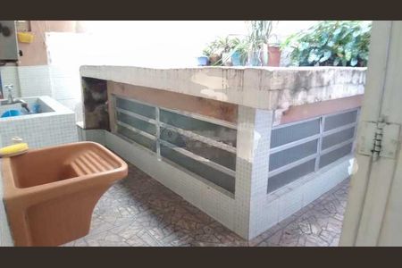 Apartamento à venda com 160m², 3 quartos e 1 vaga