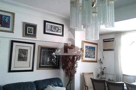 Apartamento à venda com 160m², 3 quartos e sem vaga