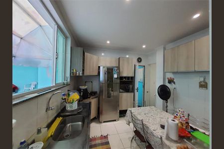 Casa à venda com 123m², 4 quartos e 1 vaga