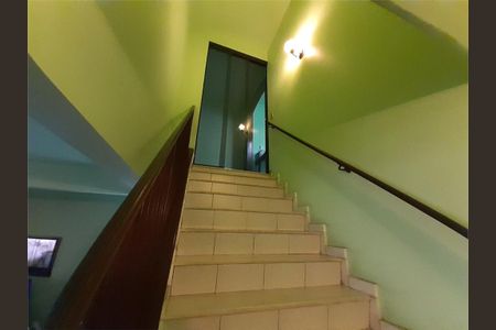 Casa à venda com 220m², 5 quartos e 6 vagas