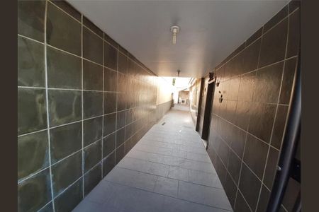 Casa à venda com 220m², 5 quartos e 6 vagas