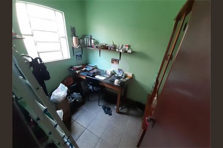 Casa à venda com 5 quartos, 220m² em Penha, Rio de Janeiro