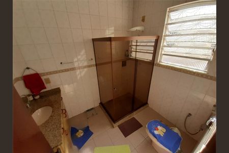 Casa à venda com 5 quartos, 220m² em Penha, Rio de Janeiro