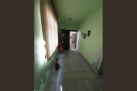 Casa à venda com 220m², 5 quartos e 6 vagas
