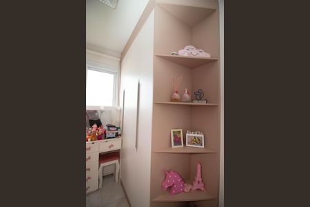 Apartamento à venda com 43m², 2 quartos e 1 vagaQuarto 2