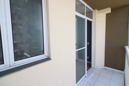 Sala de apartamento à venda com 2 quartos, 55m² em São Pedro, Osasco