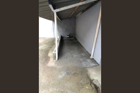 Casa à venda com 54m², 1 quarto e 2 vagas