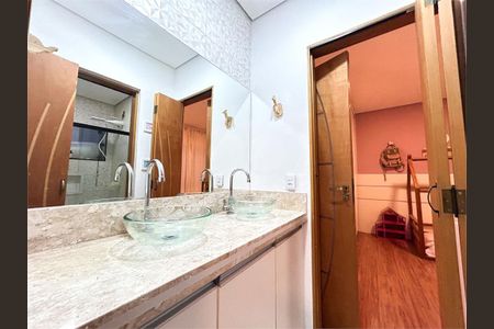 Casa à venda com 3 quartos, 169m² em Jardim Promeca, Várzea Paulista