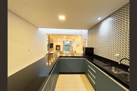 Casa à venda com 3 quartos, 169m² em Jardim Promeca, Várzea Paulista