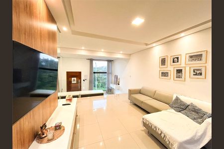 Casa à venda com 3 quartos, 169m² em Jardim Promeca, Várzea Paulista