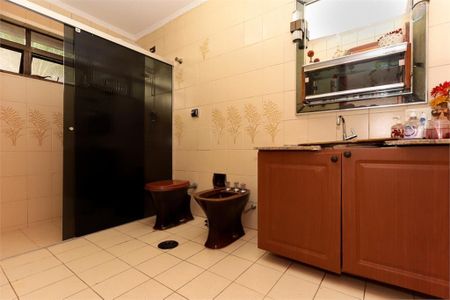 Casa à venda com 304m², 4 quartos e 3 vagas