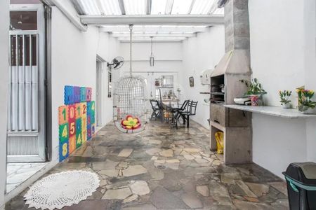 Casa de Condomínio à venda com 6 quartos, 238m² em Cambuci, São Paulo