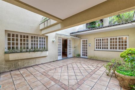 Casa à venda com 400m², 4 quartos e 3 vagas