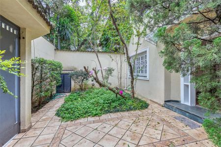 Casa à venda com 400m², 4 quartos e 3 vagas