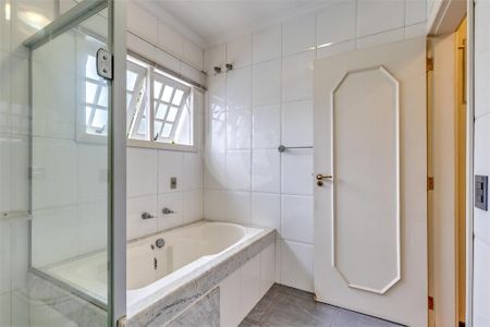 Casa à venda com 400m², 4 quartos e 3 vagas