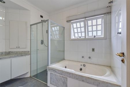 Casa à venda com 400m², 4 quartos e 3 vagas