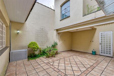 Casa à venda com 400m², 4 quartos e 3 vagas