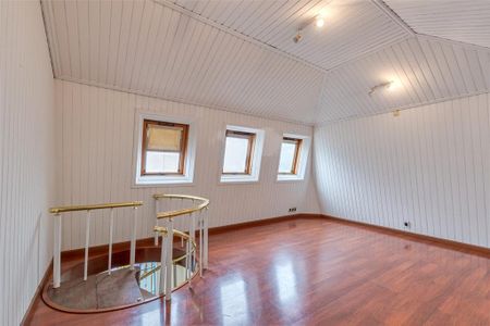 Casa à venda com 400m², 4 quartos e 3 vagas