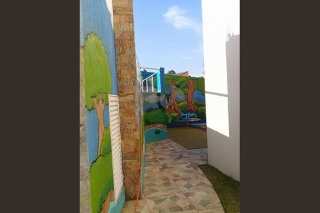 Apartamento à venda com 2 quartos, 68m² em Km 18, Osasco