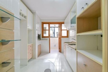 Apartamento à venda com 2 quartos, 73m² em Jardim Itu, Porto Alegre