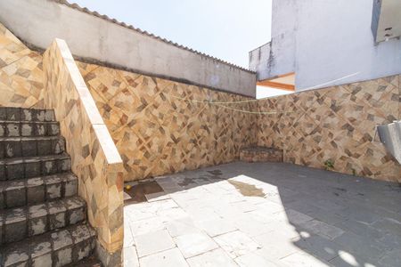 Casa à venda com 195m², 3 quartos e 2 vagasQuintal