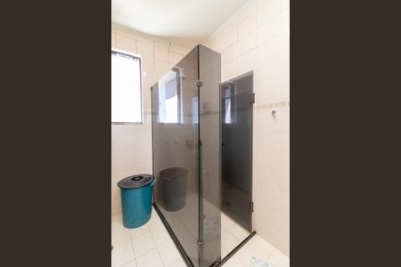 Casa à venda com 195m², 3 quartos e 2 vagasBanheiro da Suíte 1