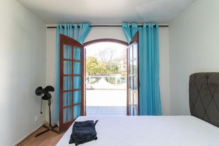 Casa à venda com 195m², 3 quartos e 2 vagasQuarto
