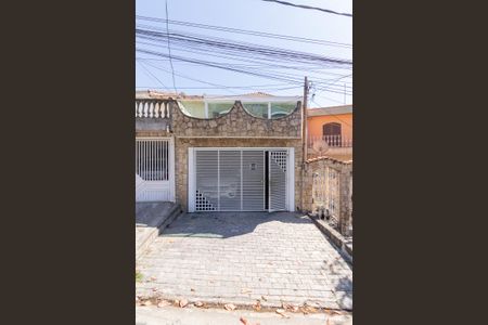 Casa à venda com 195m², 3 quartos e 2 vagasFachada