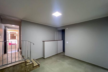 Sala de casa para alugar com 2 quartos, 100m² em Vila Dom Pedro I, São Paulo