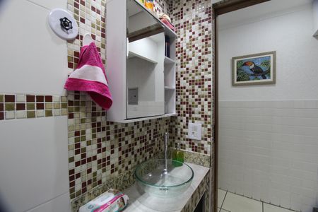 Casa à venda com 316m², 4 quartos e 2 vagasLavabo