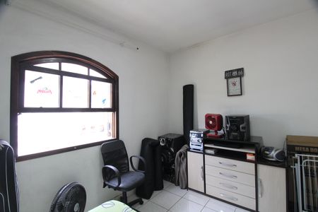 Casa à venda com 316m², 4 quartos e 2 vagasQuarto 1