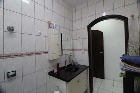 Casa à venda com 316m², 4 quartos e 2 vagasBanheiro da Suíte