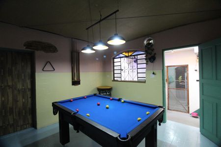 Casa à venda com 316m², 4 quartos e 2 vagasSala de Jogos