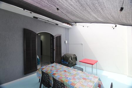 Casa à venda com 316m², 4 quartos e 2 vagasVaranda da Suite