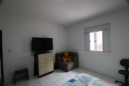 Casa à venda com 316m², 4 quartos e 2 vagasQuarto 2