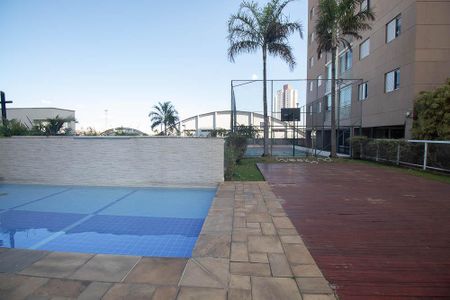 Apartamento à venda com 55m², 2 quartos e 1 vaga Apartamento à venda com 55m², 2 quartos e 1 vagaÁrea comum - Piscina