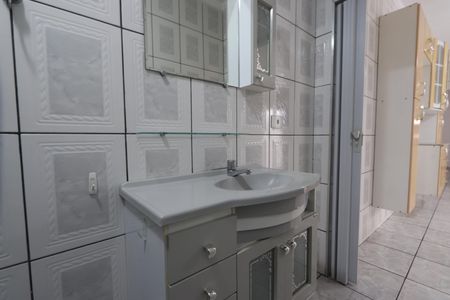 Casa para alugar com 125m², 2 quartos e 2 vagasBanheiro Social