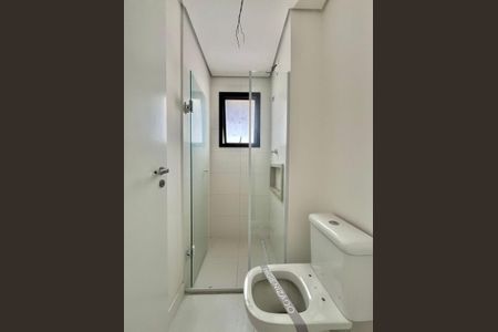 Banheiro de apartamento à venda com 1 quarto, 47m² em Vila Lídia, Campinas