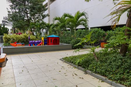 Apartamento à venda com 69m², 3 quartos e 1 vaga Apartamento à venda com 69m², 3 quartos e 1 vagaÁrea comum - Playground