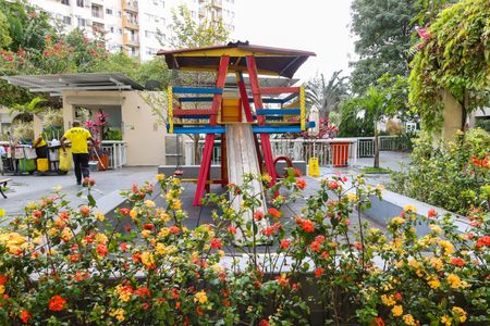 Apartamento à venda com 69m², 3 quartos e 1 vaga Apartamento à venda com 69m², 3 quartos e 1 vagaÁrea comum - Playground