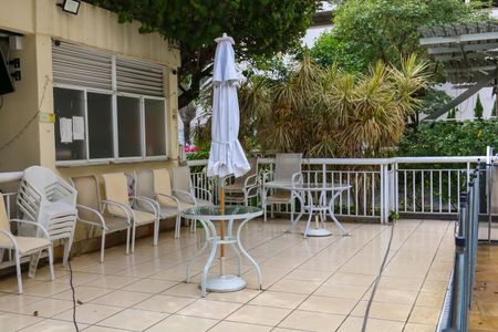 Apartamento à venda com 69m², 3 quartos e 1 vaga Apartamento à venda com 69m², 3 quartos e 1 vagaÁrea comum - Piscina