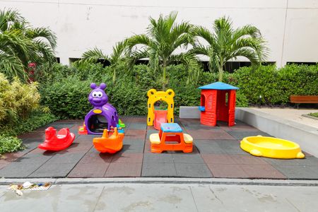 Apartamento à venda com 69m², 3 quartos e 1 vaga Apartamento à venda com 69m², 3 quartos e 1 vagaÁrea comum - Playground