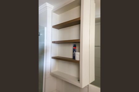 Apartamento à venda com 69m², 3 quartos e 1 vaga Apartamento à venda com 69m², 3 quartos e 1 vagaBanheiro Social