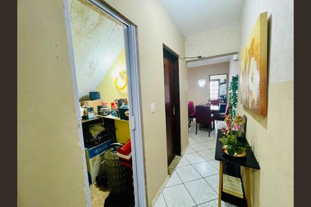 Casa à venda com 200m², 3 quartos e 2 vagas Casa à venda com 200m², 3 quartos e 2 vagasDeposito
