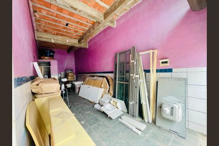 Casa à venda com 200m², 3 quartos e 2 vagas Casa à venda com 200m², 3 quartos e 2 vagasGaragem