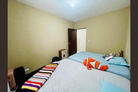 Casa à venda com 200m², 3 quartos e 2 vagas Casa à venda com 200m², 3 quartos e 2 vagasQuarto 1